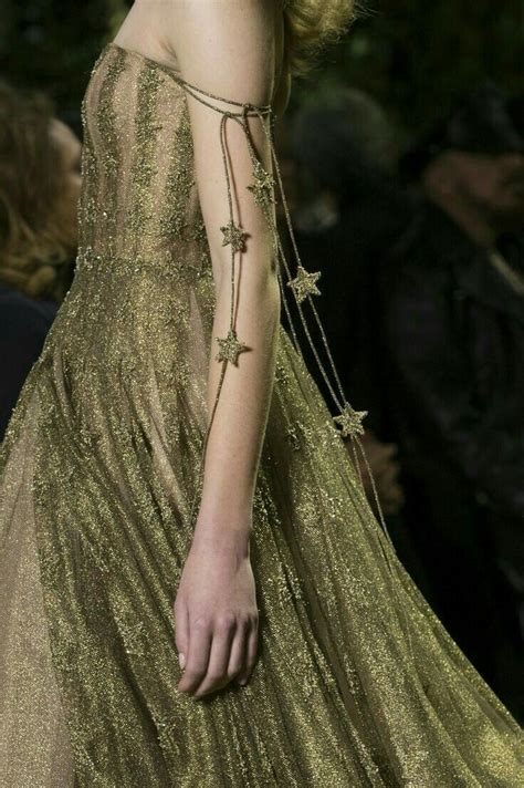 starry dior.